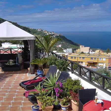 Monasterio De San Antonio - Rustikales Mit Kleiner Innenhofterrasse Appartement